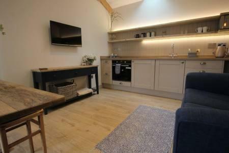 Skittles - Charming One Bedroom Apartment - Parking - Easy Access To Bath Box  Εξωτερικό φωτογραφία